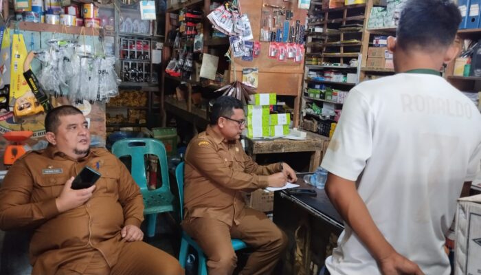 Soal Pupuk Urea Bersubsidi Tak Disalurkan, Kadistan Dan Kadisperindag Agara Sidak Kios Pengencer