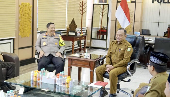 Kadisdik Dayah Aceh Audiensi Dengan Kapolda Aceh