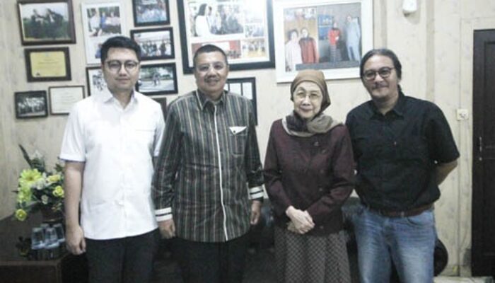 Maju Caleg, Tengku Erry Dan Tengku Ryan Silaturrahmi Ke Waspada