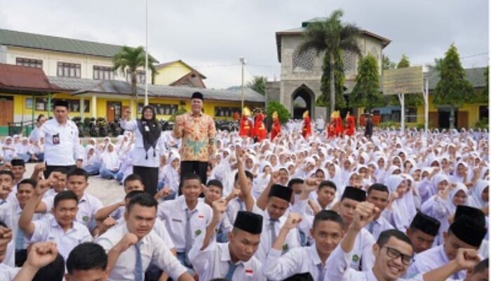 Kakanwil Kemenagsu Ingatkan Siswa Madrasah Berprestasi Dan Unggul