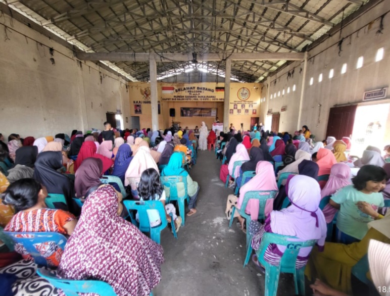 Rahudman Harahap Silaturahmi Dengan Ratusan Ibu-Ibu Di Medan Denai