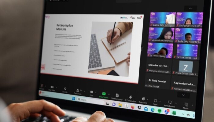 Telkom DigiUp Berikan Bantuan 900 Sertifikasi Berstandar BNSP Ke Siswa SMA /SMK Terpilih