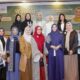 KETUA FKMI Sumut Hj Revita Lubis bersama pembicara, panitia kegiatan dan para sponsor foto bersama. Waspada/Anum Saskia