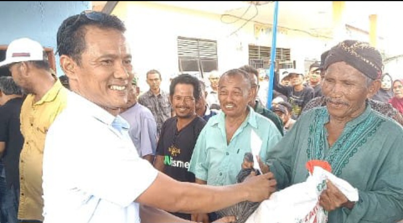 HNSI Medan Beri Sembako Dan Tali Asih Kepada Ratusan Nelayan Medan Utara