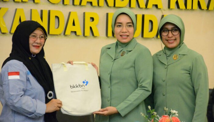 BKKBN Aceh Sinergikan Program Terkait Stunting Dengan Persit KCK Daerah IM