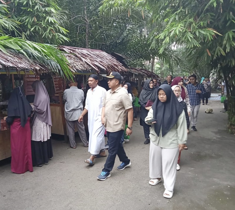 Nostalgia Menikmati Suasana Dan Kuliner Tahun 1946 Di Pasar Kamu