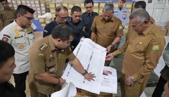 Pj Bupati-Forkopimda Aceh Besar Pantau Logistik Pemilu
