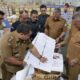 Penjabat Bupati Aceh Besar Muhammad Iswanto bersama Wakapolres Aceh Besar Kompol Rustam Nawawi dan jajarannya serta OPD terkait melaksanakan pemantauan logistik Pemilu Presiden dan Pemilihan Legislatif tahun 2024 di Gudang Logistik KIP Aceh Besar di Kompleks Jantho Sport City (JSC) Kota Jantho, Selasa (9/1). (Waspada/Ist)