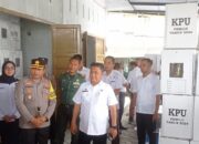 Pj Bupati Aceh Tamiang Tinjau Gudang Logistik Pemilu