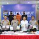 Kapolres, Wakapolres, Kasat Narkoba, dan Kasi Humas Polres Tebingtinggi saat paparan pers rilis 10 kg sabu dan 30 butir pil ekstasi. Waspada/Ist
