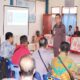 Kajari Gunungsitoli, Parada Situmorang, SH, MH saat menjadi narasumber pada kegiatan penerangan hukum " Jaksa Mozago Banua yang digelar di Aula Kantor Camat Bawolato, Kabupaten Nias, Kamis (11/1). Waspada/Ist