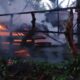 Kandang sapi milik Zuhri, warga Gampong (desa) Luthu, Kecamatan Sukamakmur, Kabupaten Aceh Besar, terbakar habis, Minggu (21/1) jelang magrib. Kerugian diperkirakan sekitar lima juta rupiah. (Waspada/Ist)