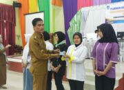 Pj Wali Kota Langsa Tinjau Perekaman KTP Elektronik Di Sekolah