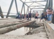 Kala Jembatan Titi Besi Berubah Jadi Titi Kelapa