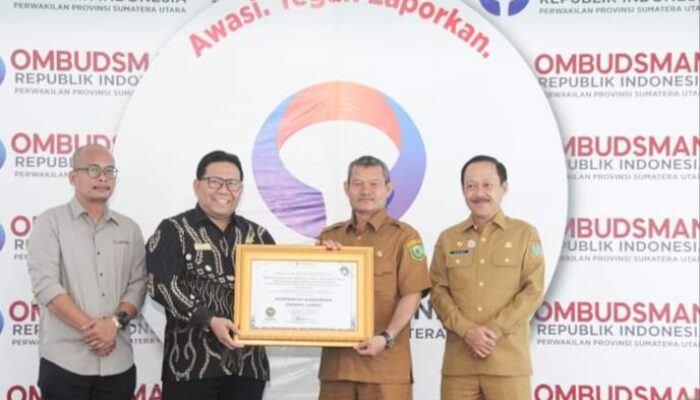 Palas Terima Penghargaan Pelayanan Publik Terbaik Dari Ombudsman RI