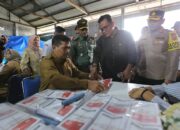 Pj Wali Kota Lhokseumawe Tinjau Penyortiran Dan Pelipatan Surat Suara