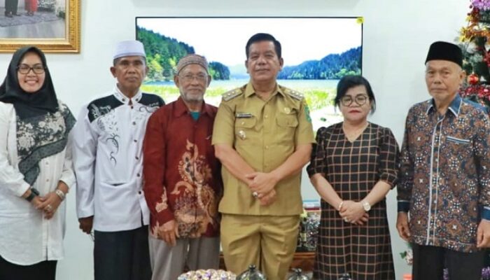 Diberangkatkan Umroh, Ketua MUI Simalungun Ucapkan Terima Kasih Kepada Bupati