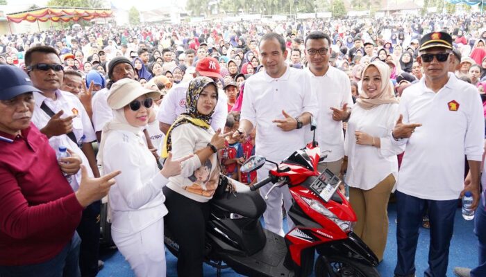 Senam Gemoy Diikuti 17.000 Warga