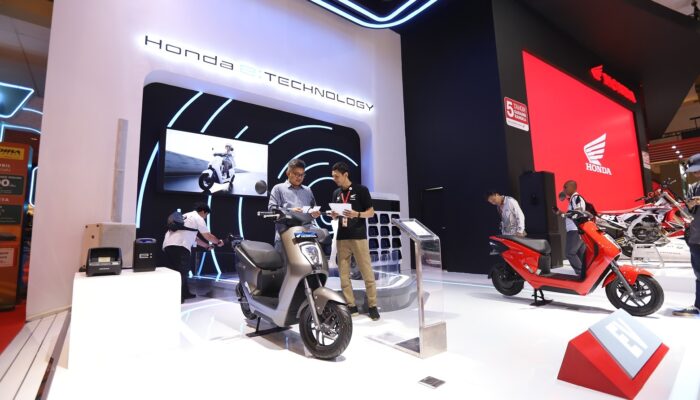 New Honda Stylo 160 Siap Pikat Pengunjung IIMS 2024