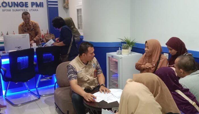 34 PMI Ilegal Dideportasi Malaysia, 1 Jenazah Dari Kamboja Tiba KNIA
