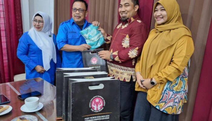 PWI-IKWI Promosikan Batik ‘Nyan Cap’ Di HPN