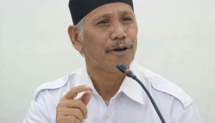 Mengapa Demokrasi Dirusak?