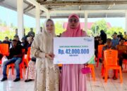 Donatur BPJS Ketenagakerjaan Rozaliana Bahagia Bisa Bantu Nelayan Miskin