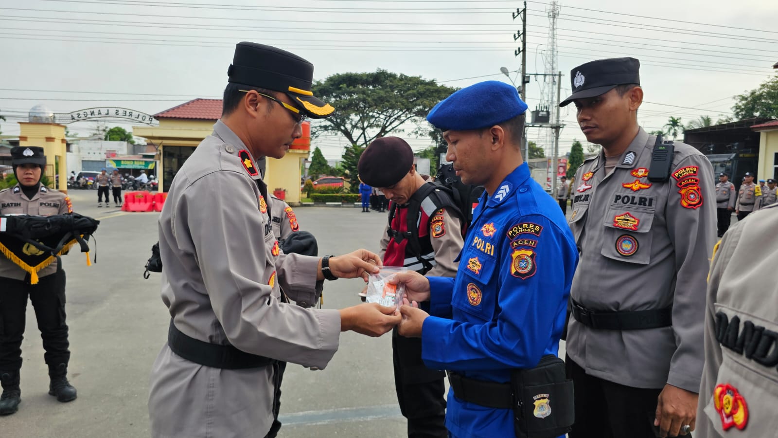 Polres Langsa Turunkan 386 Personel Pengamanan 755 TPS Polres Langsa Turunkan 386 Personel Pengamanan 755 TPS