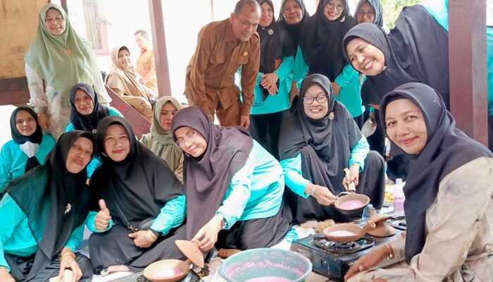 Apam, Kuliner Klasik Khas Pidie Yang Menggoda Selara Di Bulan Rajab