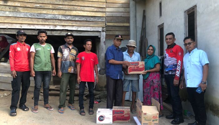 Korban Terdampak Pohon Tumbang Terima Bantuan Masa Panik