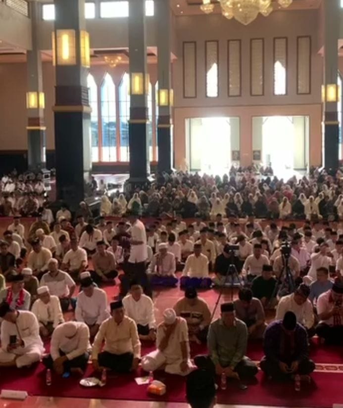 Pemkab Agara Gelar Isra Mikraj Dan Zikir Doakan Pemilu Damai Pemkab Agara Gelar Isra Mikraj Dan Zikir Doakan Pemilu Damai