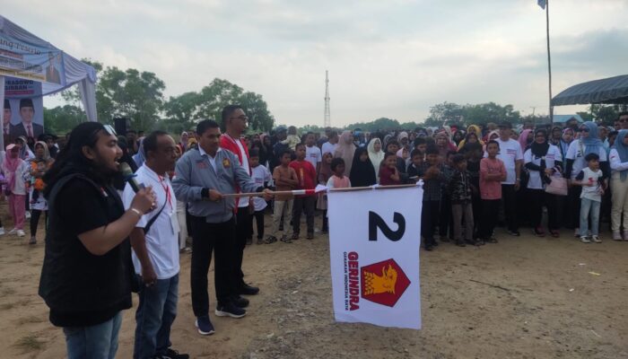 Seribuan Warga Ramaikan Jalan Sehat HUT Partai Gerindra