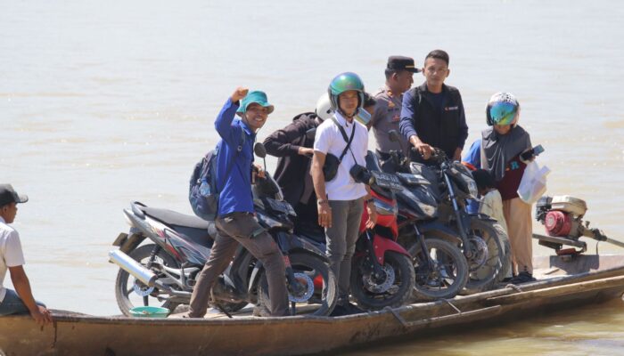 Polres Nagan Amankan Distribusi Logistik Pemilu Ke Desa Terpencil