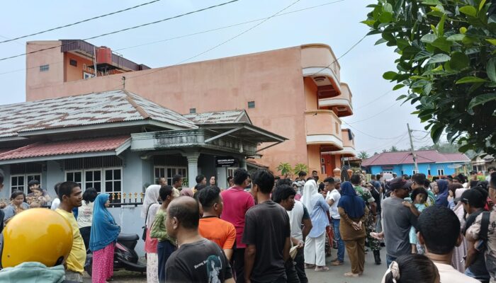 Diduga Jadi Lokasi Prostitusi, Rumah Kos Di Kampung Tobat Digeruduk Warga