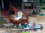 Massa Pendukung Fanatik Salah Satu Caleg Rusak 6 Rumah Simpatisan Caleg Berbeda