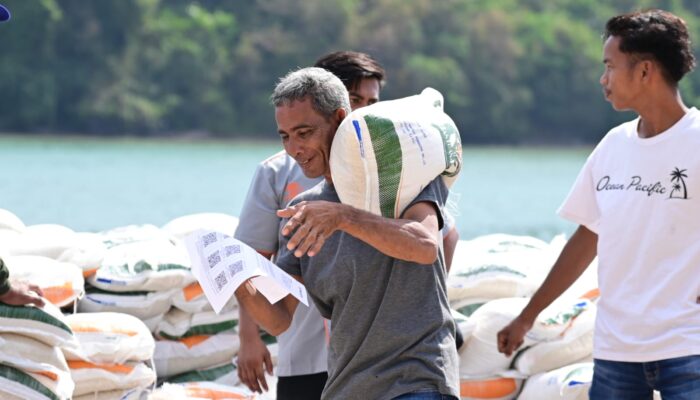 Warga Pulo Aceh Berterima Kasih kepada Pemkab Aceh Besar