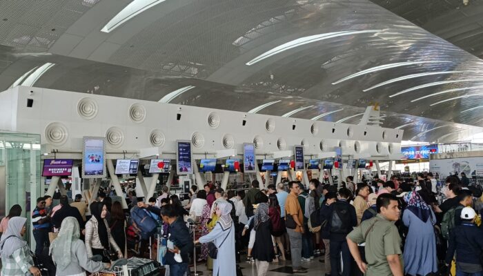 Arus Ramai,Penumpang Keluhkan Tiket Pesawat Ke Batam Penuh