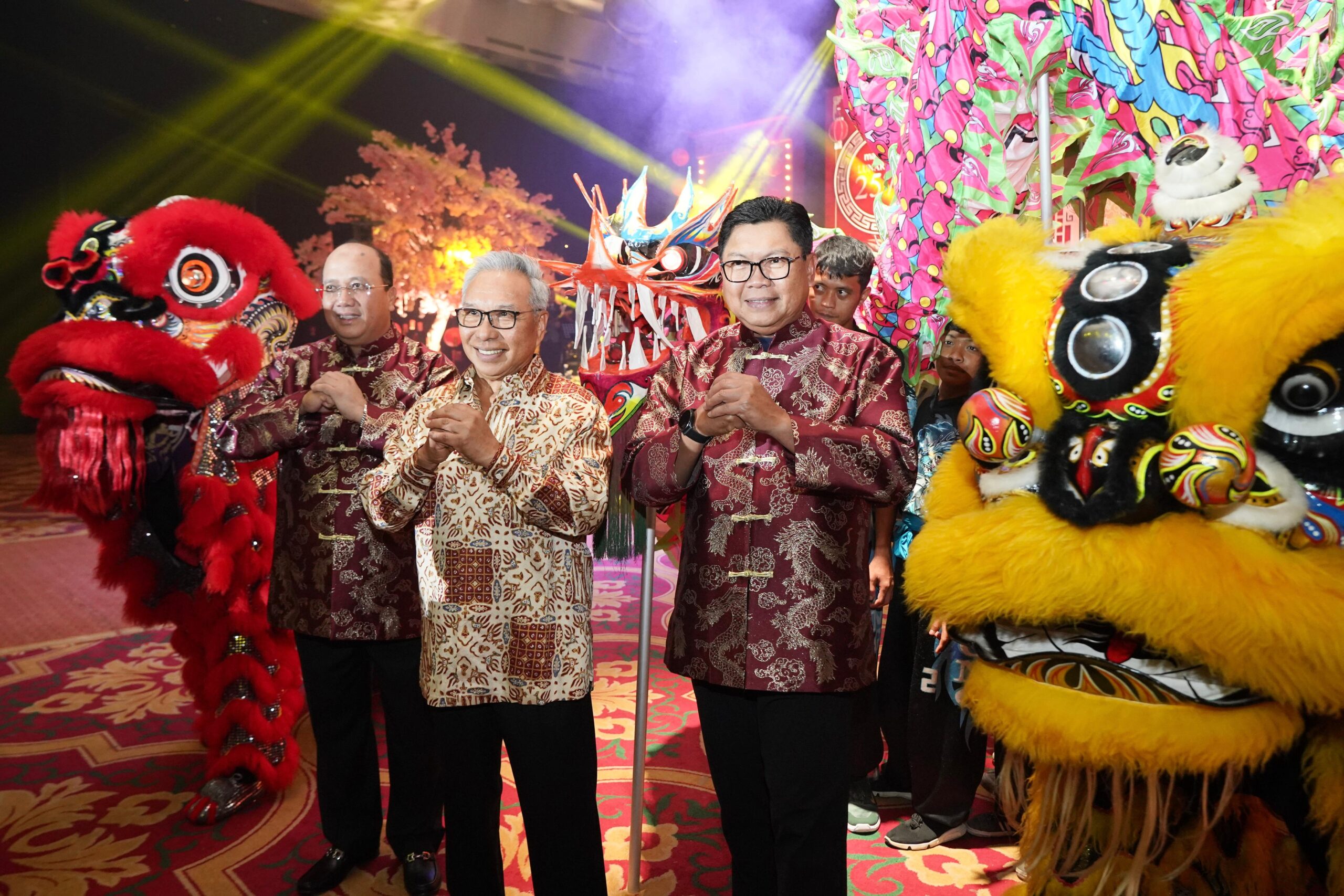 Meriahkan Tahun Naga Kayu di Jakarta, Bank Mandiri Ajak Nasabah dan Mitra Rayakan Imlek