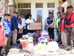 Korban Kebakaran Gampong Rabo Pulo Aceh Dapat Bantuan