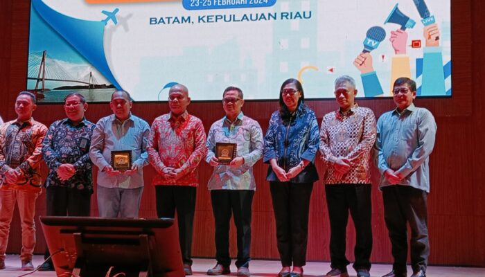 Pemerintah Dan DPR Perlu Buat UU Provinsi Kepulauan