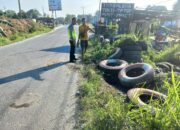 Mobil Angkutan Penumpang Terbalik, 5 Pelajar, 1 Mahasiswa Luka-luka