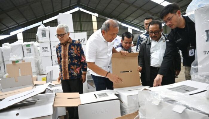 Curah Hujan Tinggi, KPU Diingatkan Memperhatikan Penyimpanan Logistik