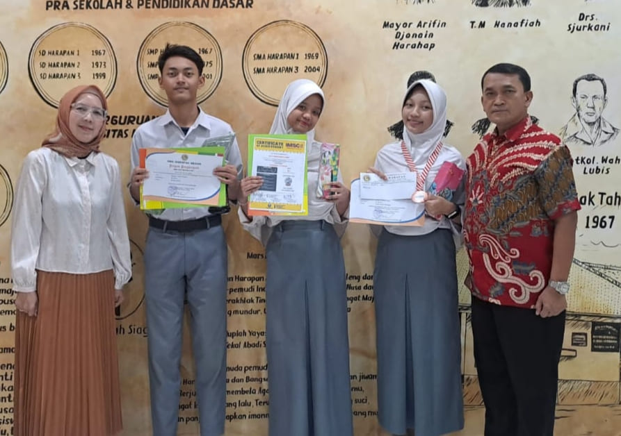 SMA Harapan Medan Bangga Tiga Siswanya Kembal Raih Prestasi