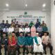 KETUA Umum MUI Kota Medan, H Dr Hasan Matsum, MAg beserta peserta dan Caleg dari pengurus MUI Kota Medan di acara Muzakarah Peran Dai Dalam Pemilu 2024 dan Doa Bersama Para Caleg Keluarga Besar MUI Kota Medan tahun 2024, Rabu (7/2) . Waspada/Yuni Naibaho