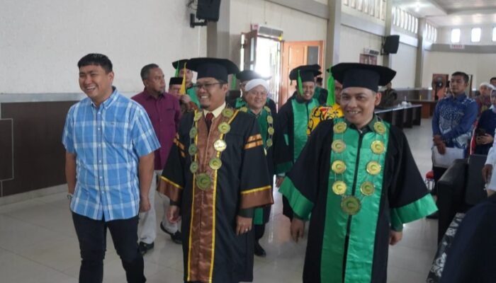 Wisuda Perdana STIT AILU Dihadiri Bupati Labura