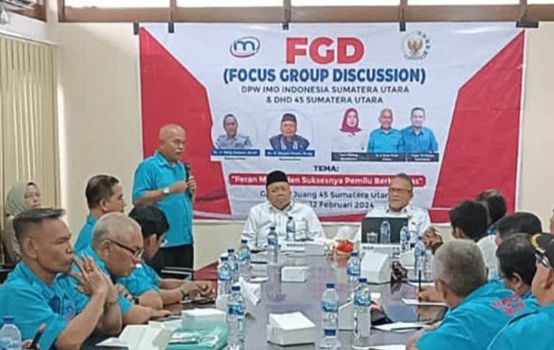 Forum Group Discussion (FGD) DPW Ikatan Media Online (IMO) Indonesia Sumatera Utara bekerjasama dengan Dewan Harian Daerah (DHD) 45 Sumatera Utara di Gedung Juang 45 Jalan Pemuda Medan, Senin (12/2). Waspada/Ist