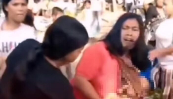 Viral Di Medsos, Ibu Gendong Bayi Dianiaya Polisi Di Mandala