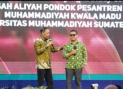 Stand Up Di UMSU, Santri Dapat Beasiswa