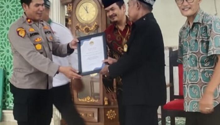 Kapolsek Percut Seituan Sosialisasi Bahaya Narkoba Di Masjid Baitul Azis