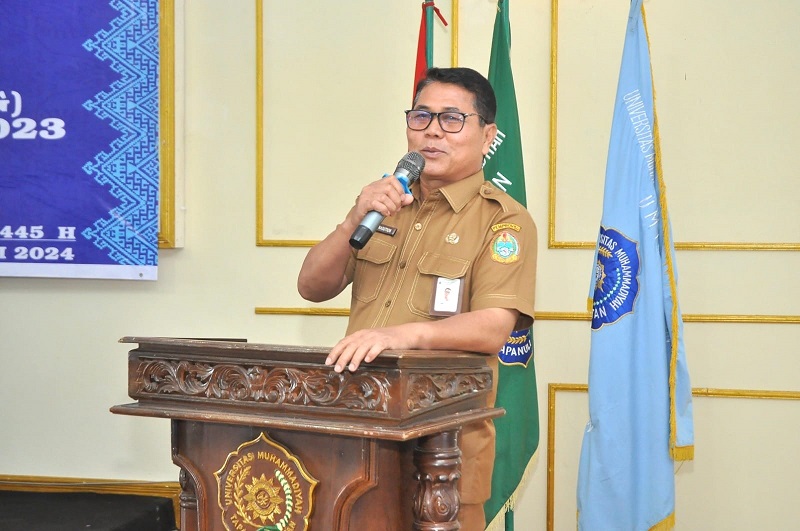 UM Tapsel Kukuhkan 53 Orang Guru Profesional UM Tapsel Kukuhkan 53 Orang Guru Profesional